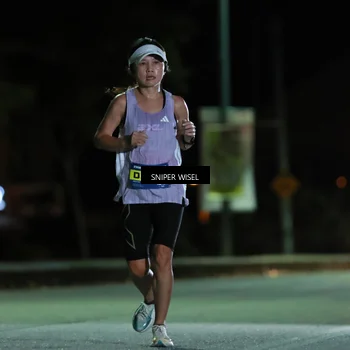Runner Photo 7182001