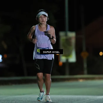 Runner Photo 7182002