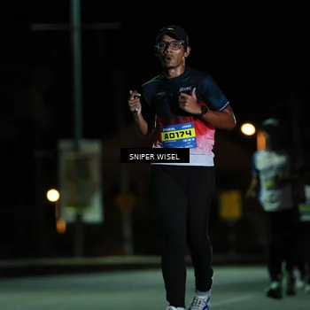 Runner Photo 7182029