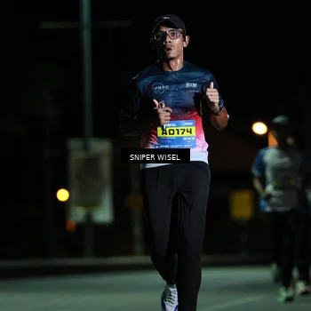 Runner Photo 7182037