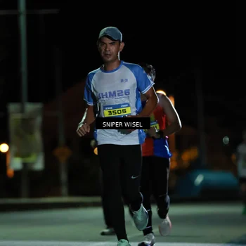 Runner Photo 7182042