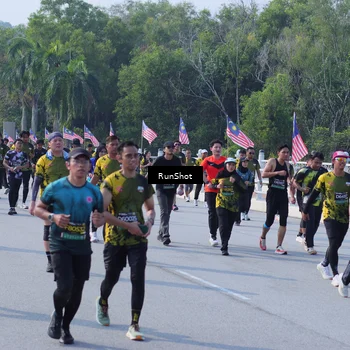 Runner Photo 7182046