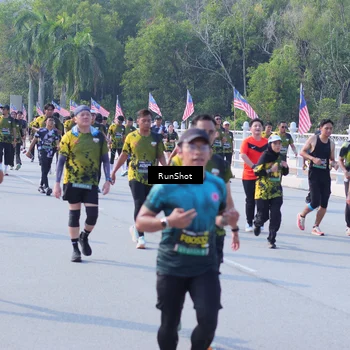 Runner Photo 7182061