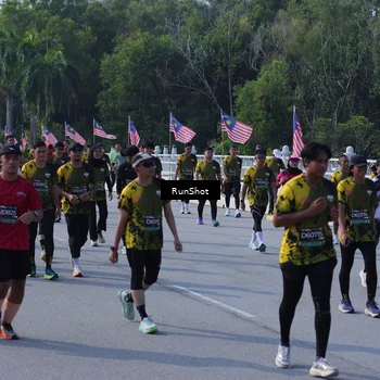Runner Photo 7182094