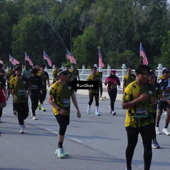Runner Photo 7182112