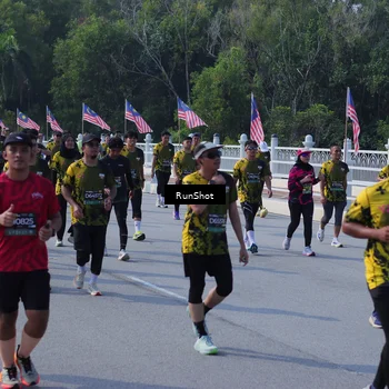 Runner Photo 7182118