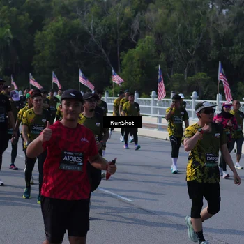Runner Photo 7182145