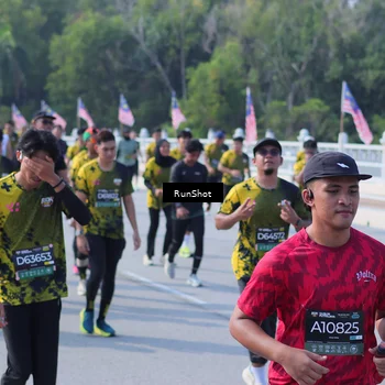Runner Photo 7182163