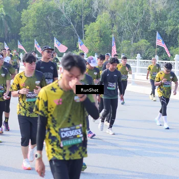Runner Photo 7182221