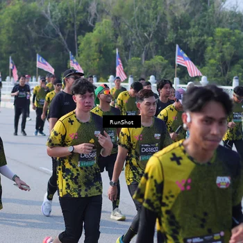 Runner Photo 7182227