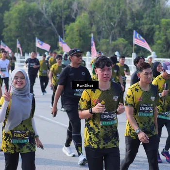 Runner Photo 7182238