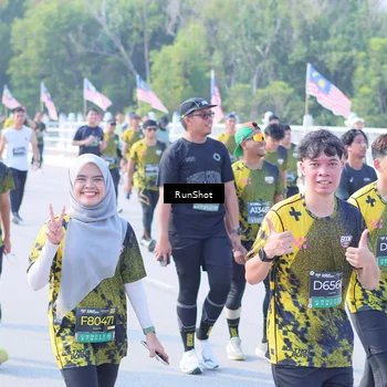 Runner Photo 7182241