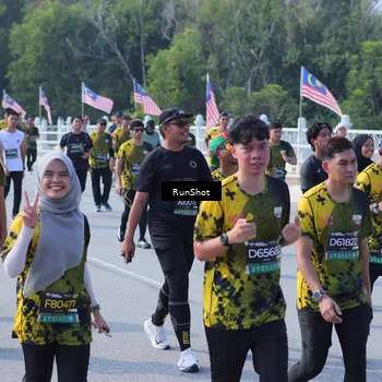 Runner Photo 7182246