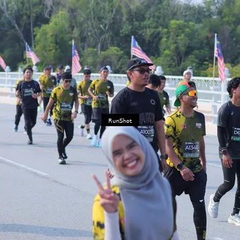 Runner Photo 7182286