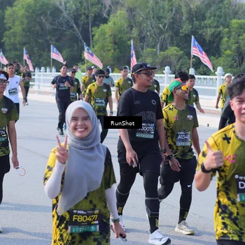 Runner Photo 7182325