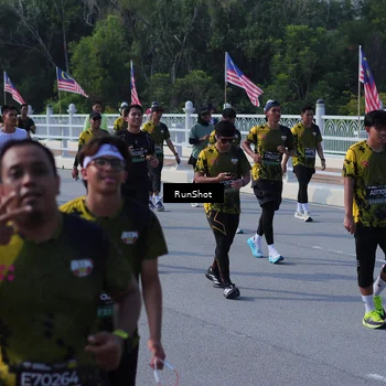 Runner Photo 7182331