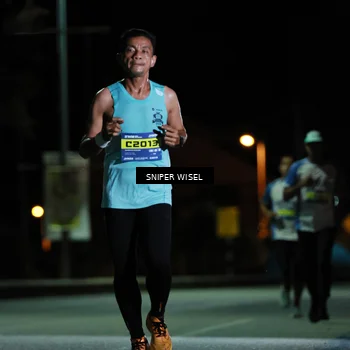 Runner Photo 7182342
