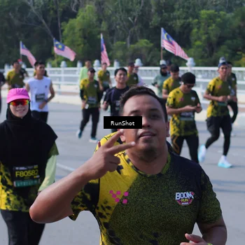 Runner Photo 7182346