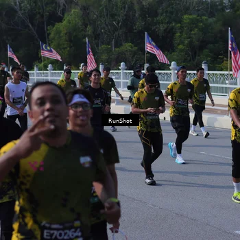 Runner Photo 7182352