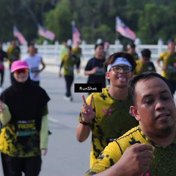 Runner Photo 7182353