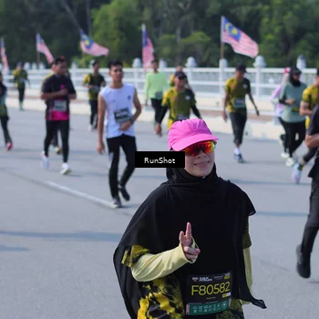 Runner Photo 7182381