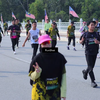 Runner Photo 7182393