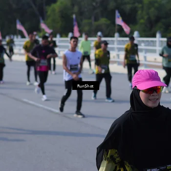 Runner Photo 7182406
