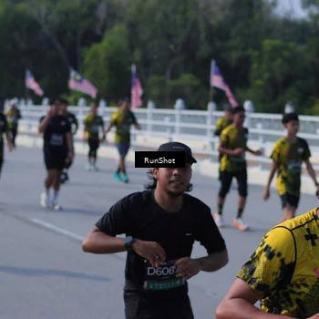 Runner Photo 7182436