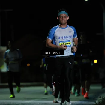 Runner Photo 7182439