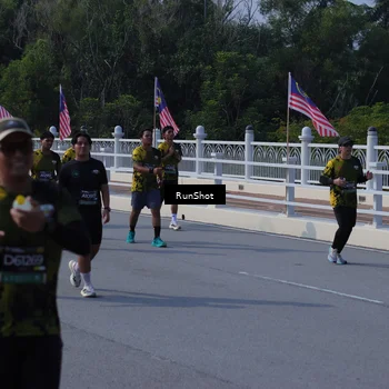 Runner Photo 7182458