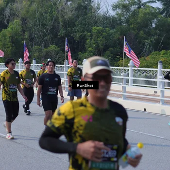 Runner Photo 7182494