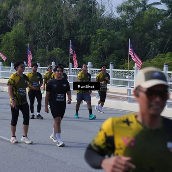 Runner Photo 7182497