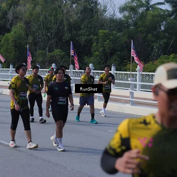 Runner Photo 7182501