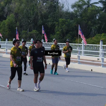 Runner Photo 7182510