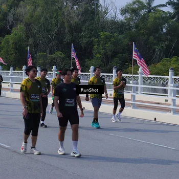 Runner Photo 7182514