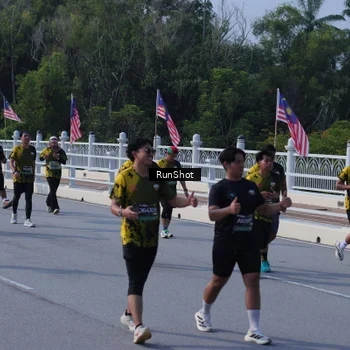 Runner Photo 7182555