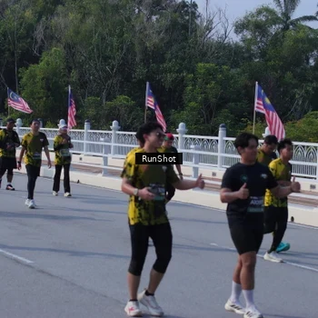 Runner Photo 7182559