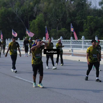 Runner Photo 7182574