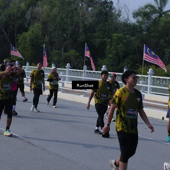 Runner Photo 7182584