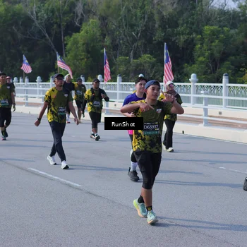 Runner Photo 7182630
