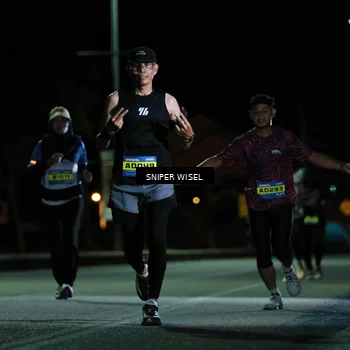 Runner Photo 7182635