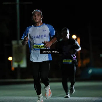 Runner Photo 7182646