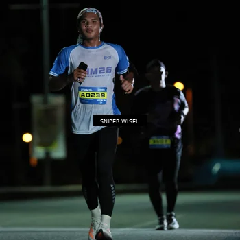 Runner Photo 7182649