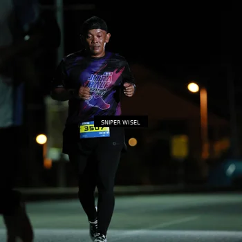 Runner Photo 7182661