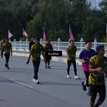 Runner Photo 7182665