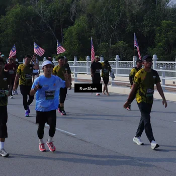 Runner Photo 7182733