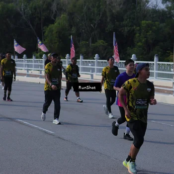 Runner Photo 7182738
