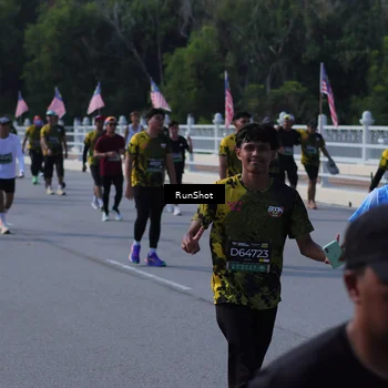 Runner Photo 7182811