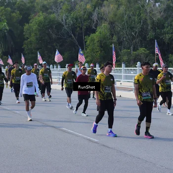 Runner Photo 7182829