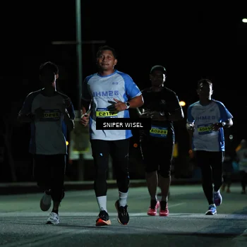 Runner Photo 7182878